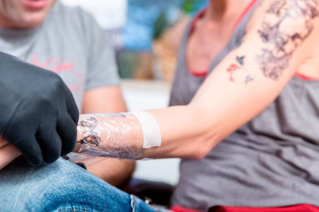 #BARBHOCONSIGLIA: i 5 passaggi per la cura del tatuaggio
